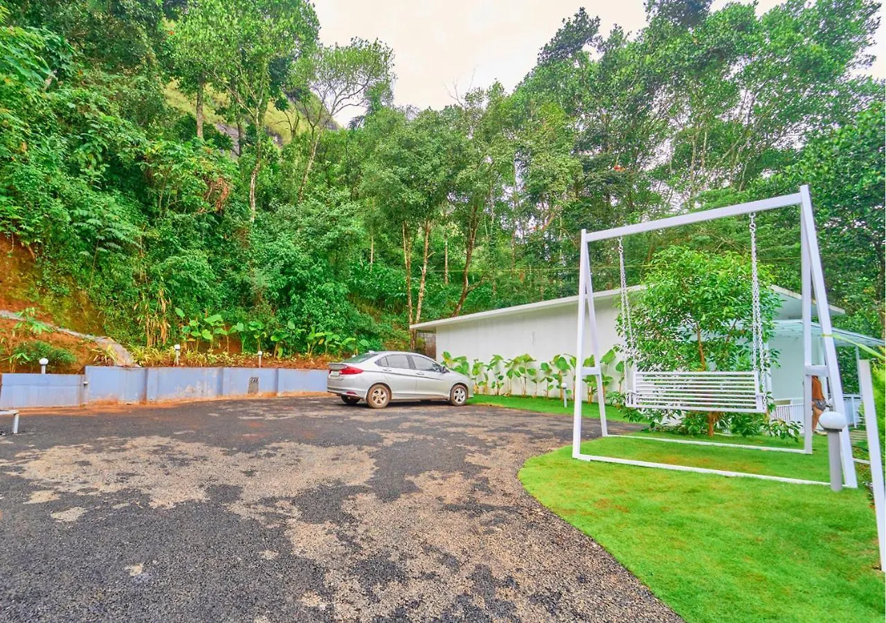 Ice Mist Pool Resort Munnar By Voye Homes