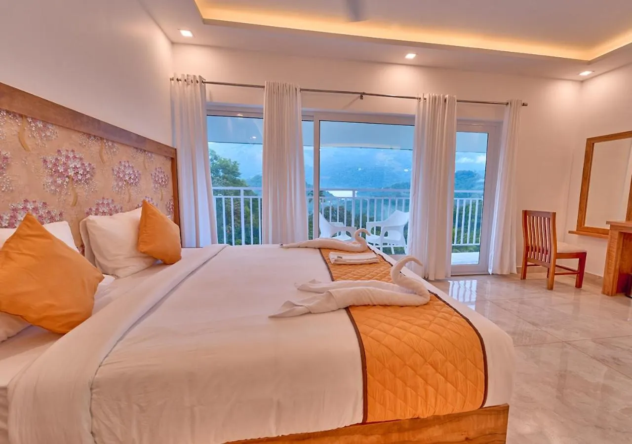 Ice Mist Pool Resort Munnar By Voye Homes
